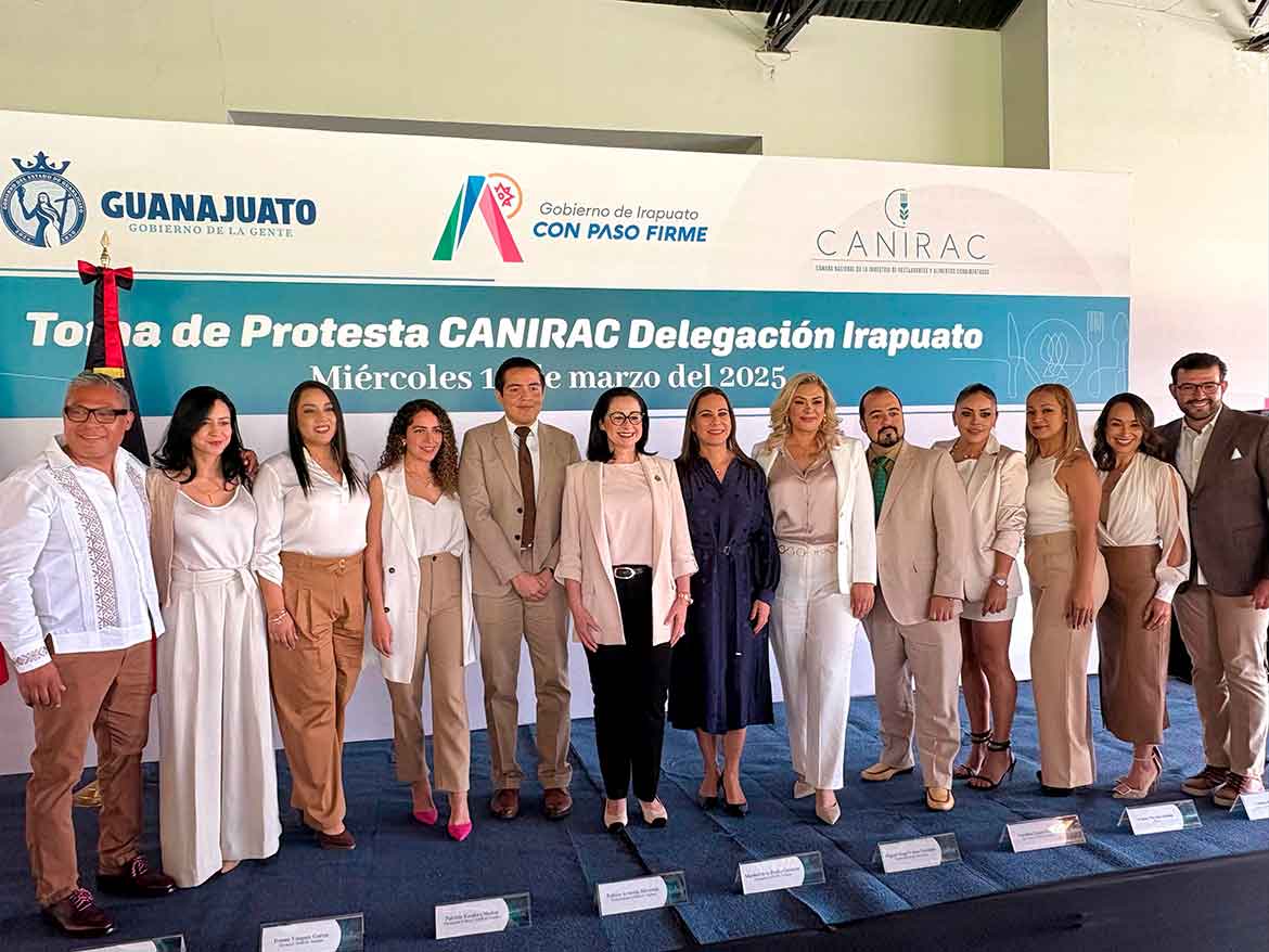Toma protesta nuevo consejo directivo de CANIRAC Irapuato