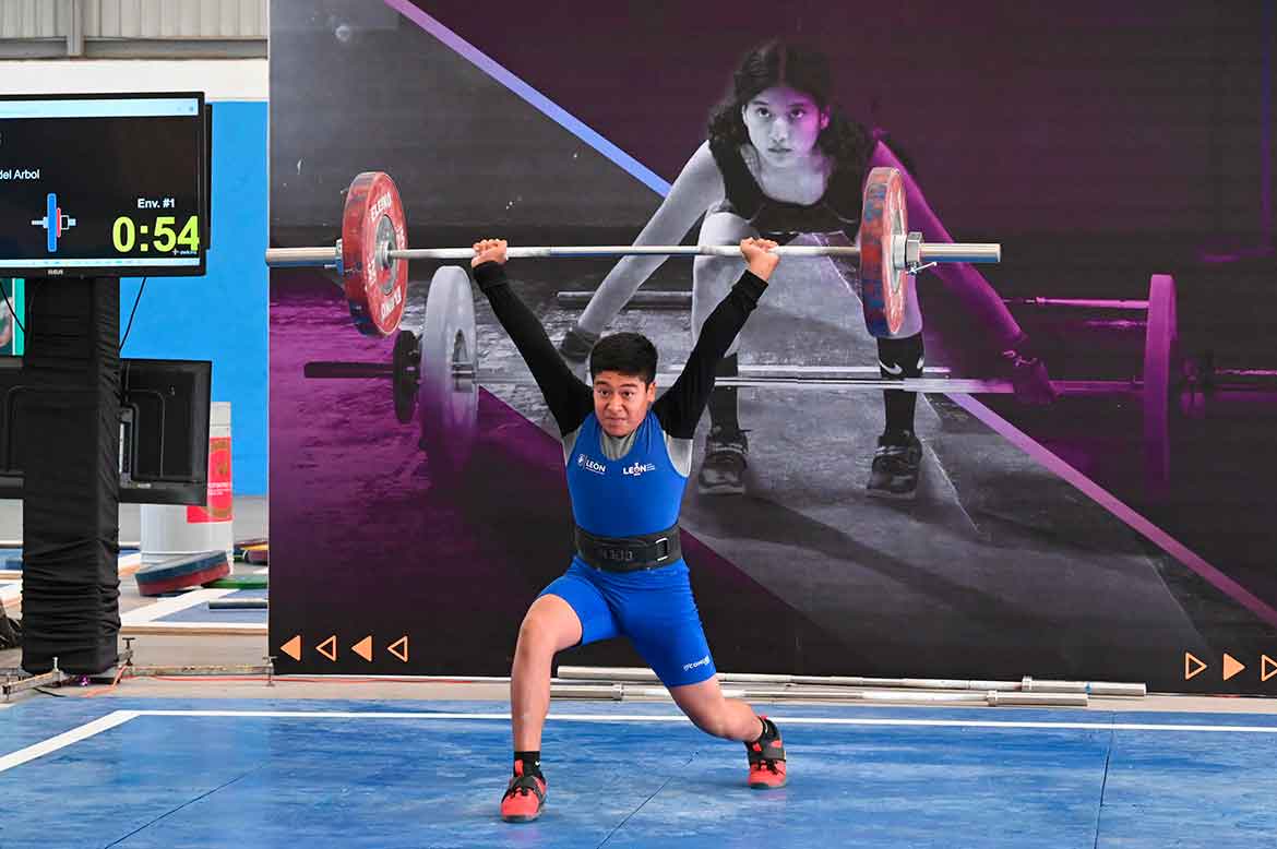Invitan a apoyar a deportistas Irapuatenses en macroregional de halterofilia