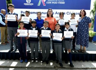 Implementan estrategia «con paso firme por la educación»