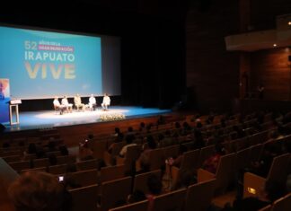 Con conferencias y documentales, conmemoraron aniversario 52 de inundación del 73