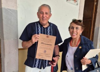 Gana Gorosito galardòn en concurso literario en Jalisco
