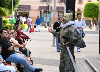 Grandes obras en segundo día del Cervantino en Irapuato