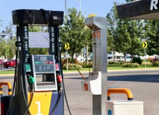 Mantienen en Irapuato estrictos controles en permisos para gasolineras