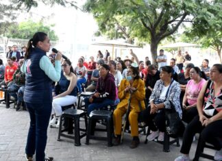 Autoridades escuchan necesidades de colonos del sur de Irapuato