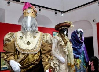 Ya abrió la exposición de los 50 años de los Reyes Magos en el Museo Almaraz
