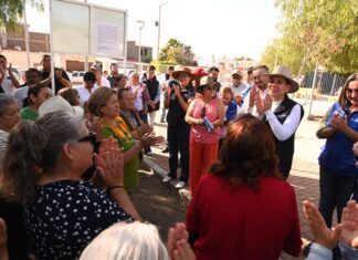 Reciben vecinos de colonia Magisterial parque vecinal rehabilitado