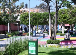 Entregan rehabilitación del parque público del Mercado Benito Juárez