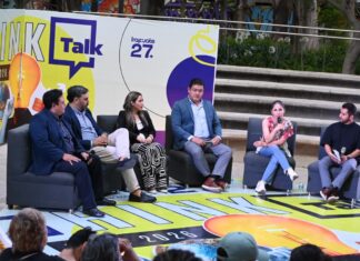 Emprendedores comparten sus experiencias de sus proyectos