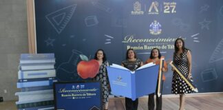 Entregan reconocimiento» Ramón Barreto de Tábora» a maestros destacados de Irapuato