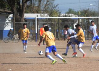 Impulsan deporte en la copa «barrio» en etapa municipal