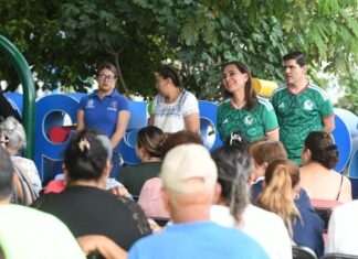 Vecinos de la colonia 1ª San Gabriel dialogan con Autoridades de Irapuato