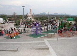 Entregan plaza cívica de Valencianita; fortalecerá convivencia y tejido social