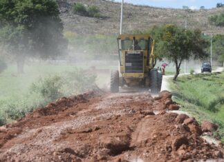Ante lluvias, refuerzan trabajos en mejora y mantenimiento de caminos rurales