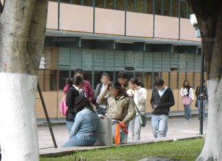 Avanza revisión de solicitudes de becas municipales; entregarán mil 500 apoyos