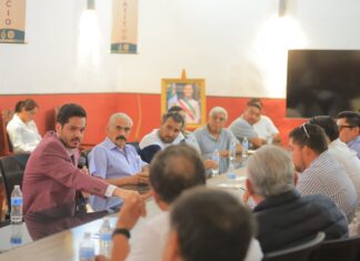 Revisan gobierno de Salamanca y concesionarios situación del transporte