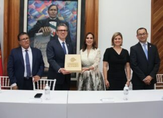 «Irapuato está cambiando»: entrega Lorena Alfaro 2º informe de gobierno
