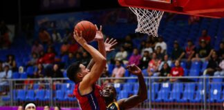 Panteras gana el 1er juego; freseros va por la revancha