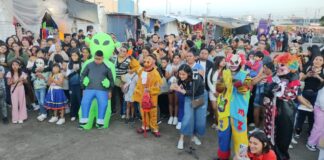 Exitoso concurso de disfraces de halloween en la Plaza del Comercio
